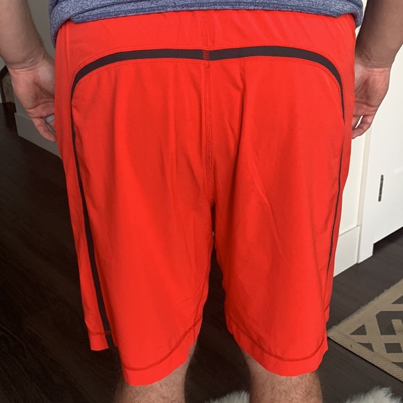 LULULEMON Mens Pace Breaker Lined Short - Picture 3 of 5